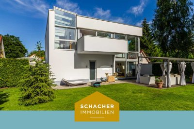Bildschöne Bauhaus-Villa mit erstklassiger Ausstattung und sonnigem Südwestgarten