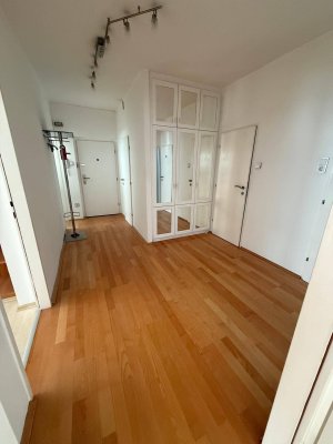 � Nachmieter für großzügige 3-Zimmer-Wohnung in Krems/Mitterau gesucht �
