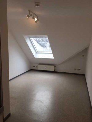 Studenten aufgepasst! Appartement in zentraler Wohnanlage