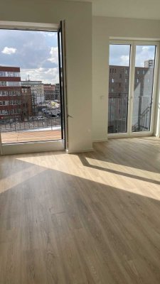 Dachgeschosswohnung aus 2024; helle 2-Zimmer-Wohnung zentral in Barmbek zu vermieten