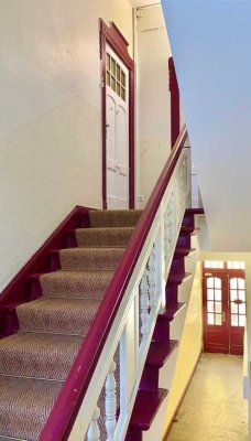 6 Zimmer, drei Balkone und gute Anbindung – bezugsfrei ab 2027