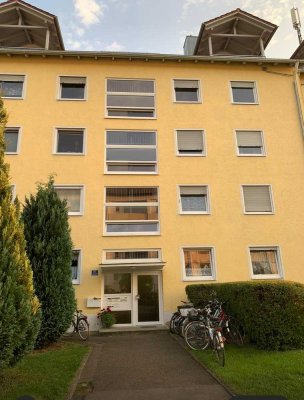 3 Zimmer Wohnung mit Balkon in Ingolstadt-Oberhaunstadt