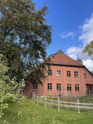 Schöne 4-Zimmer Wohnung im idyllisch gelegenen Bauernhaus