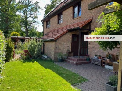 IMMOBERLIN.DE - Sehr schöne Doppelhaushälfte mit Westgarten am Stadtrand nahe der Havel