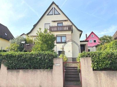 Perfekt für Familien! Attraktives Einfamilienhaus mit 2. Balkone & Garten!