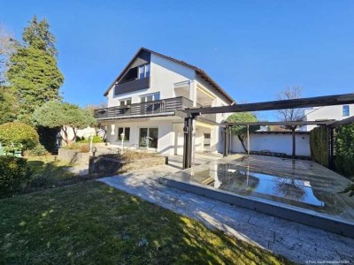 3-Familienhaus in traumhafter Lage mit großem Garten und Pool