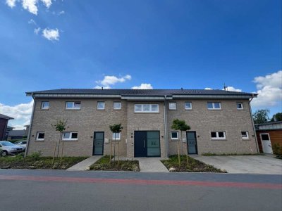 ZWEITBEZUG! Hochwertige 3-Zimmer-Wohnung mit Einbauküche in Vörden