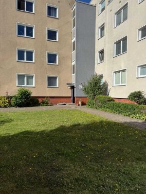 Modernisierte 3 Zimmer Wohnung in Alt Wolfsburg * Naherholung direkt vor der Haustür