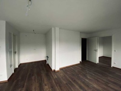 Moderne 2-Zi.-EG-Wohnung mit Garten u. Terrasse