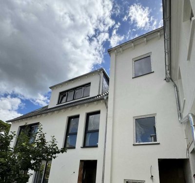 Bürgermeister-Schmitt-Straße 5, 55129 Mainz