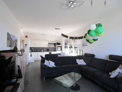Attraktive 4-Zimmer-Penthousewohnung mit drei Terrassen in Aachen Brand.