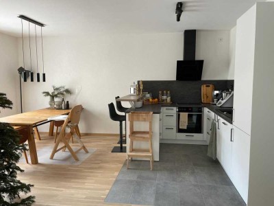 Lichtdurchflutetes Wohnglück: Moderne 3,5-Zimmer-Wohnung mit Terrasse in Neuler