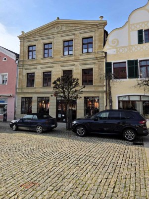 Hier schlägt das Altstadtherz höher - Hochwertig sanierte 2-Zimmer Denkmalschutzwohnung