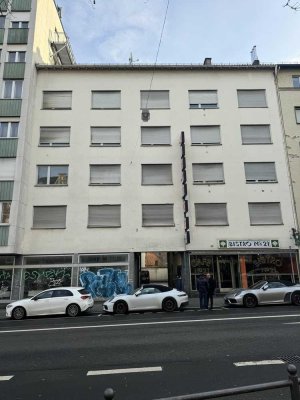 Von PRIVAT ! In Wiesbaden: Leerstand-Sanierungsobjekt direkt am Campus - PROVISIONSFREI