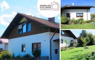 *Ideale Zweigenerationenimmobilie*
Einfamilienhaus mit Einliegerwohnung und Doppelgarage