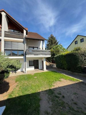Wundervolle Doppelhaushälfte mit großem Garten in Katzwang