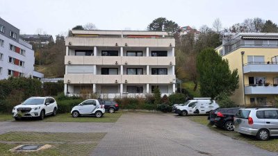 Freundliche 2-Zimmer-Penthouse-Wohnung in Toplage in Stuttgart West