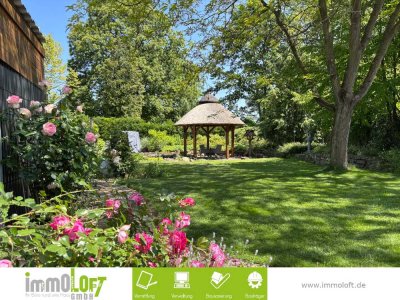 Besonderes Haus trifft auf grünes Gartenparadies!