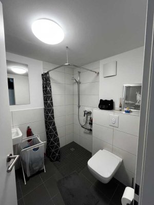 Zwischenmiete 15.12-31.03 mit Immatrikulationsbescheinigung / 1,5 Zimmer Wohnung