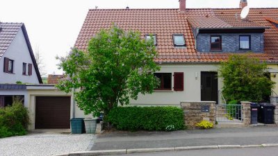 5 Zimmer-Doppelhaushälfte mit 139 m² Wohnfläche in Weimar