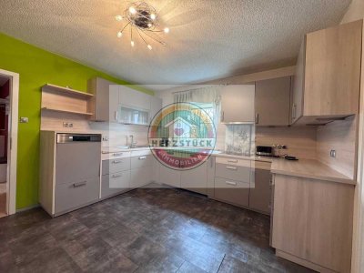 RESERVIERT! Raumwunder auf 160 m² – 8-Zimmer-Wohntraum mit Balkon und Einbauküche