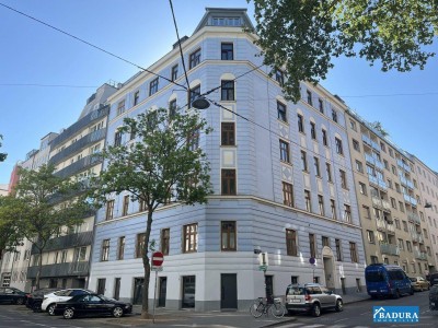 3-Zimmer-Altbauwohnung im Hochparterre mit Potenzial