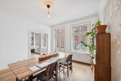 Stilvolles Altbaujuwel mit großem Gartenanteil in zentraler Lage von Bahrenfeld