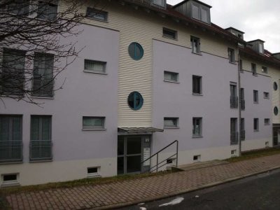 Sonnige 3-Raum-Wohnung mit Balkon (ME11)