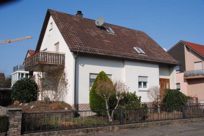 Zweifamilienhaus in Graben-Neudorf (freistehend)