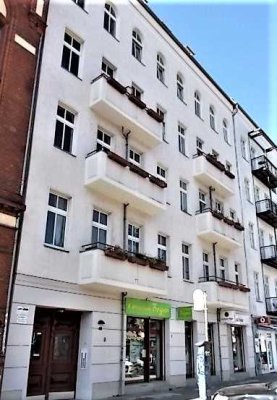 Schöne 2-Zimmer-DG-Wohnung mit Balkon - verfügbar sofort