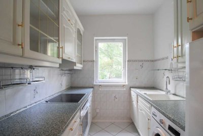 Attraktive 2-Zimmer-Wohnung in Wilmersdorf mit Aufzug, Balkon und Tageslichtbad