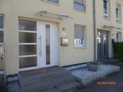 Charmantes Reihenmittelhaus in Ffm Kalbach