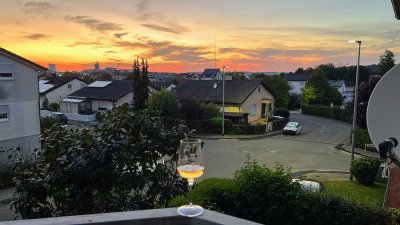 Helle und modernisierte 3-Zimmer-Wohnung mit Balkon und Einbauküche in Erlenbach Binswangen