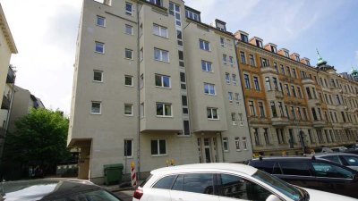 Gut geschnittene und gepflegte Wohnung in der Hinrichsenstraße
