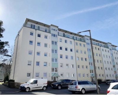 3 Zimmer Whg + Balkon + Abstellkammer | Neuröthenbach
