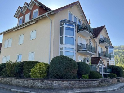Renovierte 3,5-Zimmer-Wohnung in einer kleinen Wohnanlage auf der Atzel