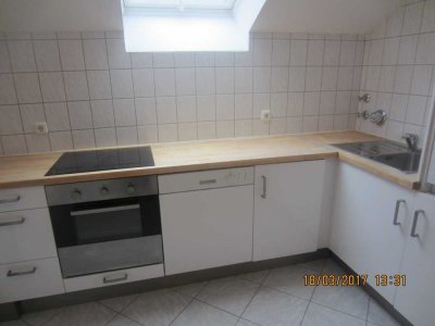 Schöne, gemütliche 3 Zimmer- Dachgeschoß- Wohnung in Schwabhausen