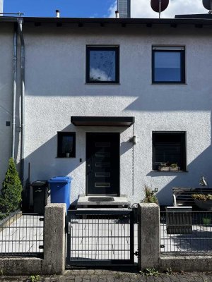 Für Kapitalanleger: Reihenhaus in ruhiger Lage! Neumarkt - zentrumsnah