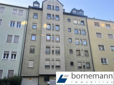 N-Süd, ruhige Seitenstraße! Ganz oben! Vermietete 4-Zi.-Galerie-ETW mit Westbalkon + TG!