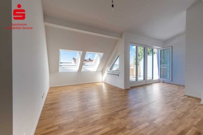 Provisionsfrei: Exklusive Dachgeschosswohnung in Au-Haidhausen - Wohnen über den Dächern Münchens