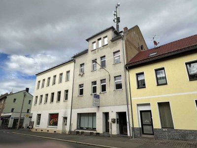 Charmanter Altbau mit Stabiler Rendite und Potenzial in Glauchau
