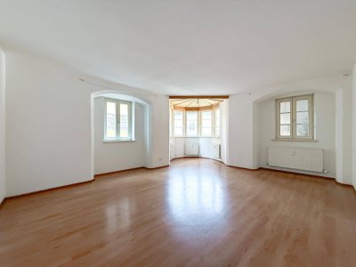 Zentrale 3-Zimmerwohnung mit gemütlichem Erker