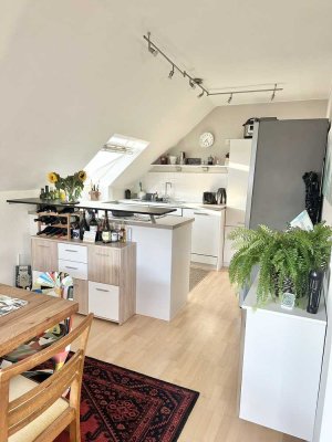 Wohnungspaket - 4,5-Zimmer Oststadtwohnung mit Dachterrasse und tollem Ausblick auf Christuskirche