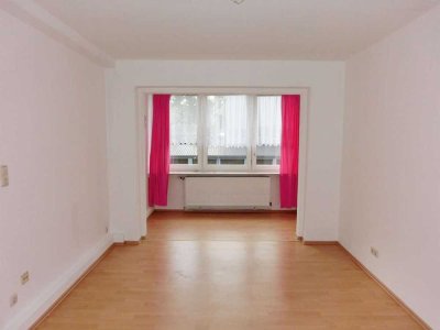 Nette Nachmieterin gesucht - Helle und freundliche 2 ZKB Wohnung mit Balkon in der Südstadt