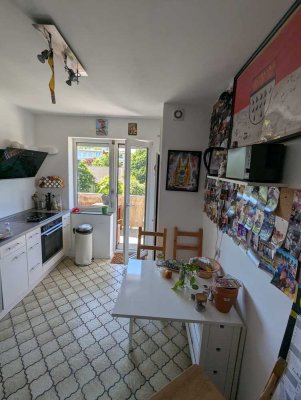 Helle 3-Zimmer Wohnung - Ideal für WG! Nähe technische Hochschule