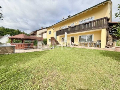 **Vielseitiges Zuhause – Einliegerwohnung inklusive!**