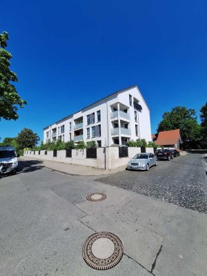 Provisionsfrei: Helle 3-Zimmer-DG-Wohnung 89 qm in Hannover-Oberricklingen