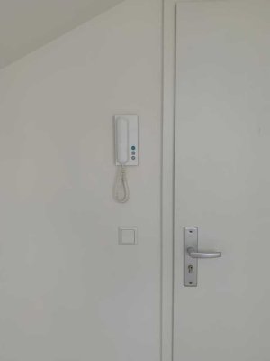 Exklusive 1-Zimmer-Dachgeschosswohnung in Sindelfingen