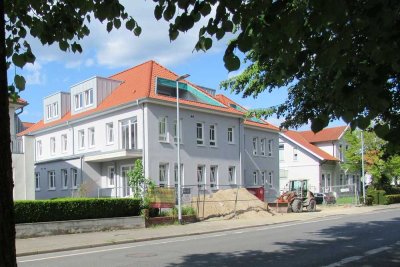 Neubau-Erstbezug - Topzentral gelegenes Penthouse mit Dachterrasse, Einbauküche und Aufzug