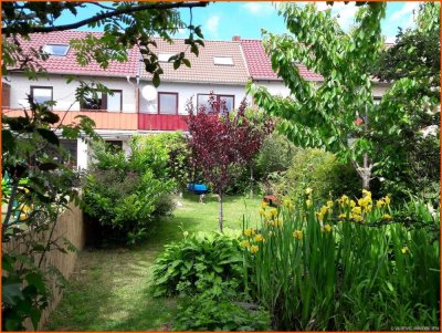 Kuscheliges Reihenmittelhaus mit Garage in der Nähe des Speckenbütteler Parks
